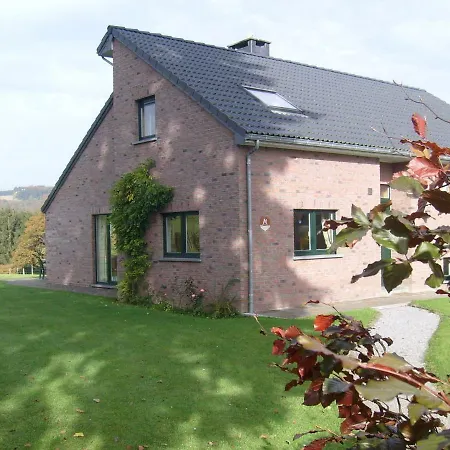Spacious Holiday Near Forest In Habiemont Ferienhaus Neucy