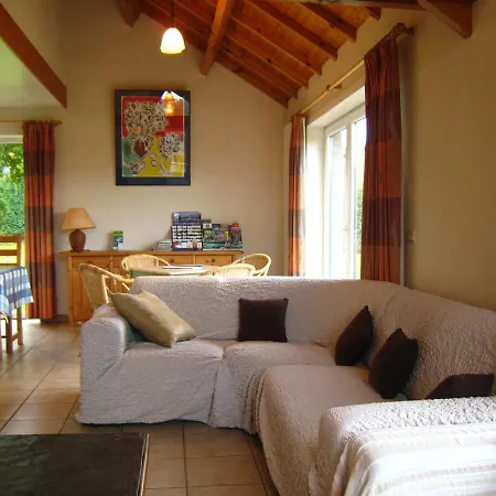 Ferienhaus Spacious Holiday Near Forest In Habiemont